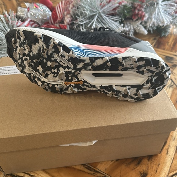 adidas Women's Terrex Agravic Ultra tennis NEW - Picture 4 of 5